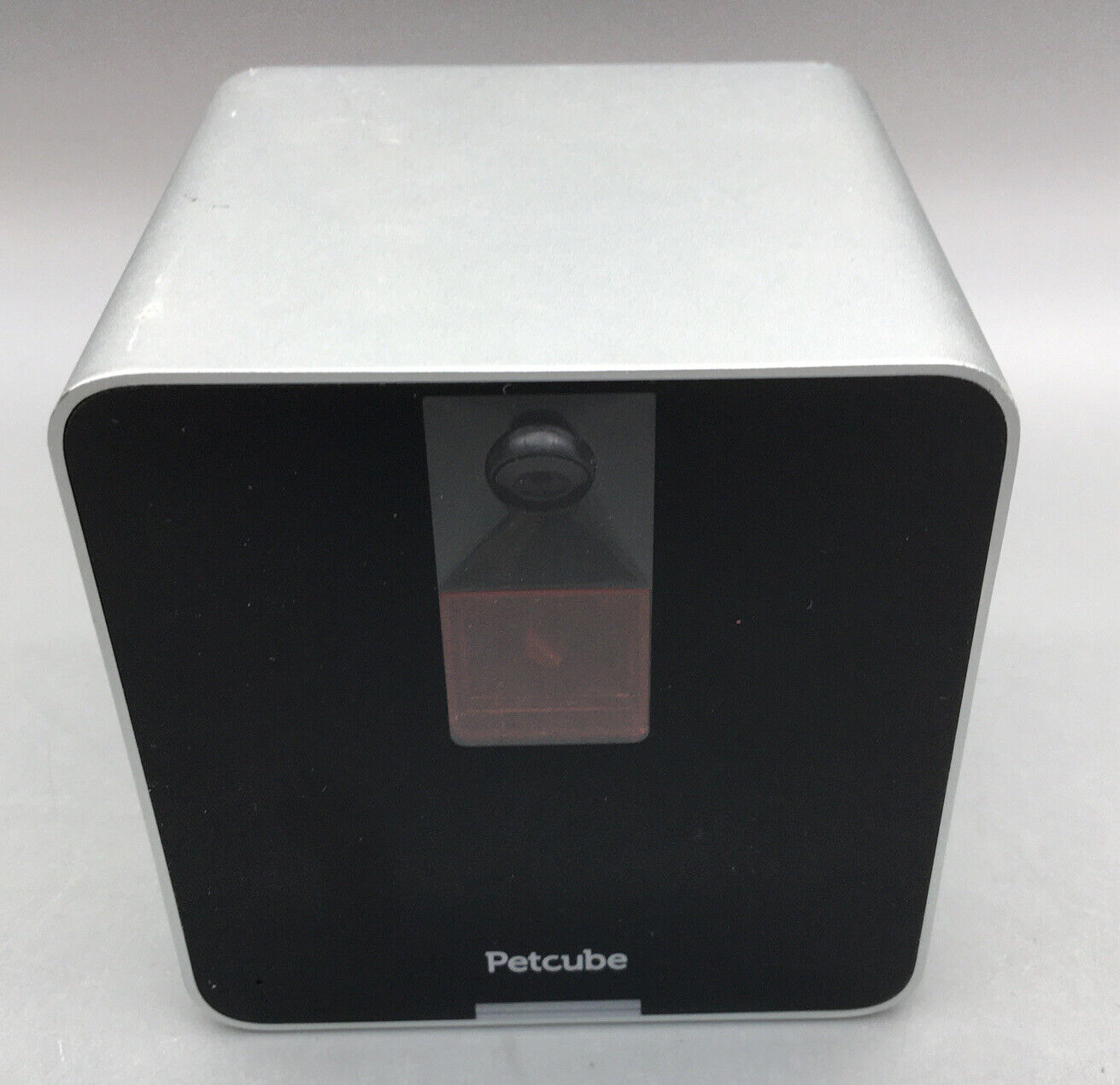 First Generation Petcube Camera Pets W/ Hd 720p Video Wi-fi & Two-way Audio E18